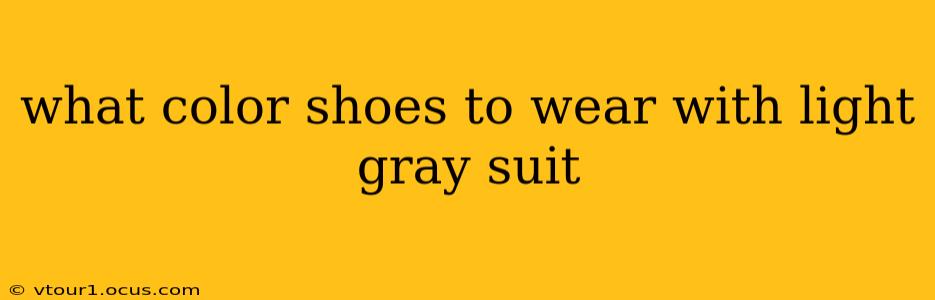 what color shoes to wear with light gray suit